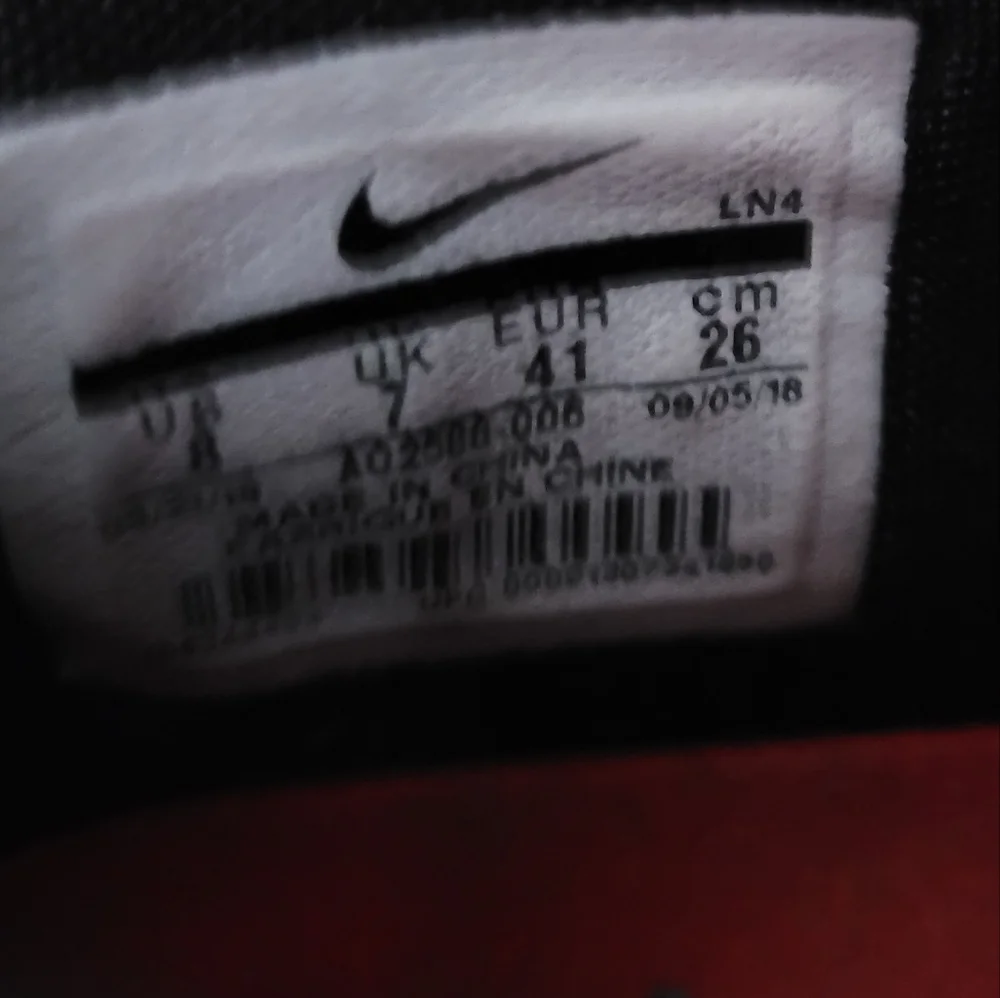 Nike Lebron 16 XVI Oreo Men’s Basketball Sneakers - Picture 9 of 9